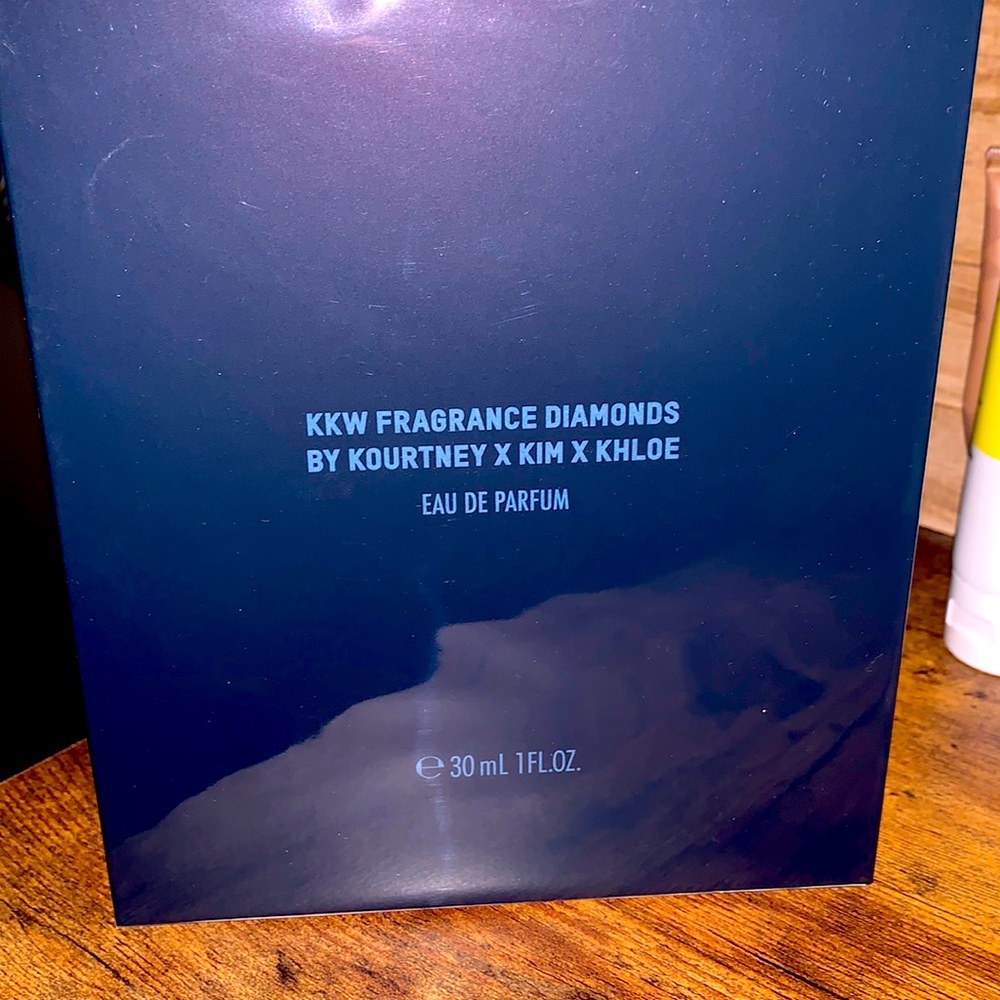 Kkw khloe sapphire diamond perfume fragrance